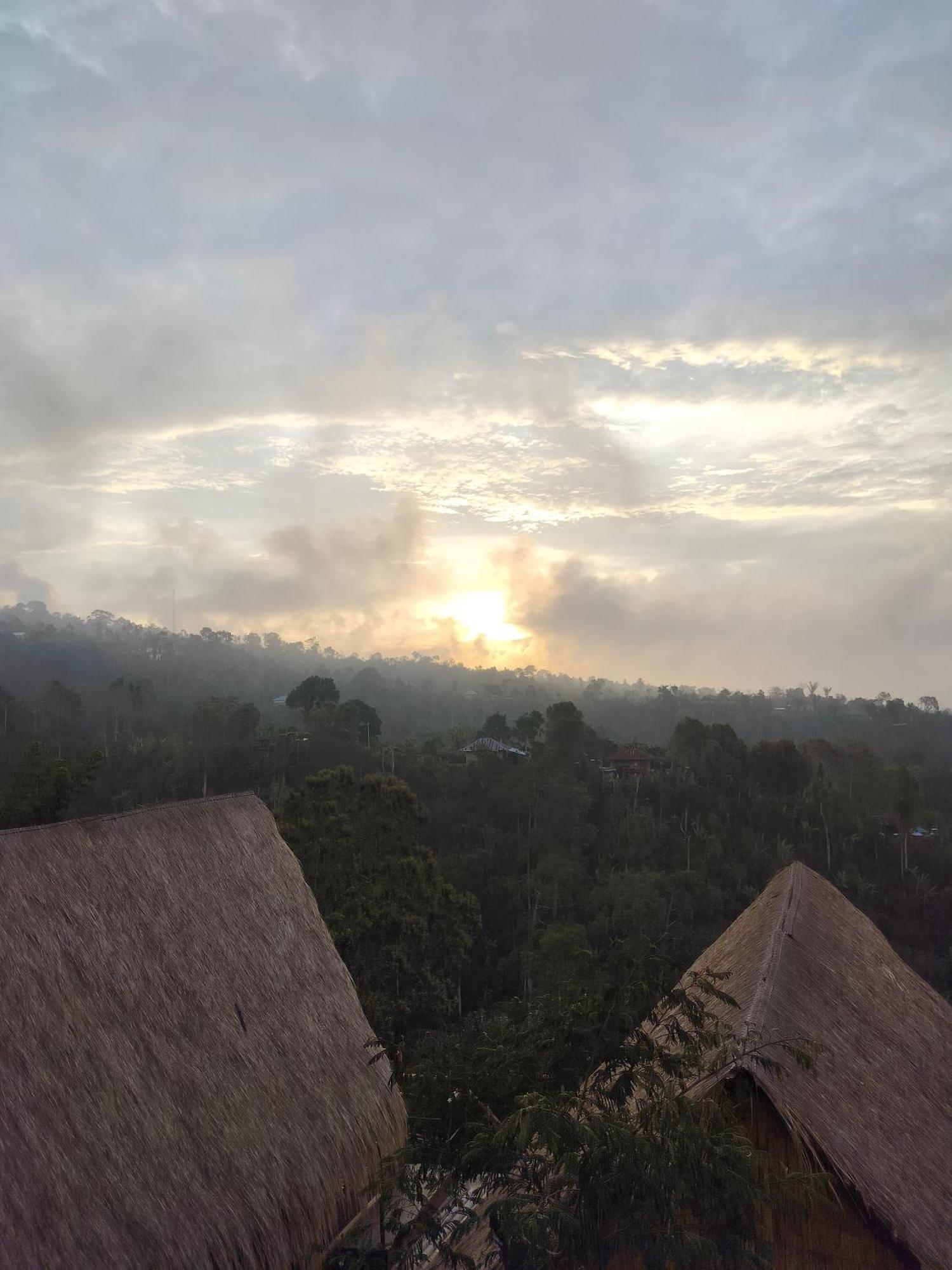 Wanagiri Sunset Glamping Hotel Gitgit Екстериор снимка